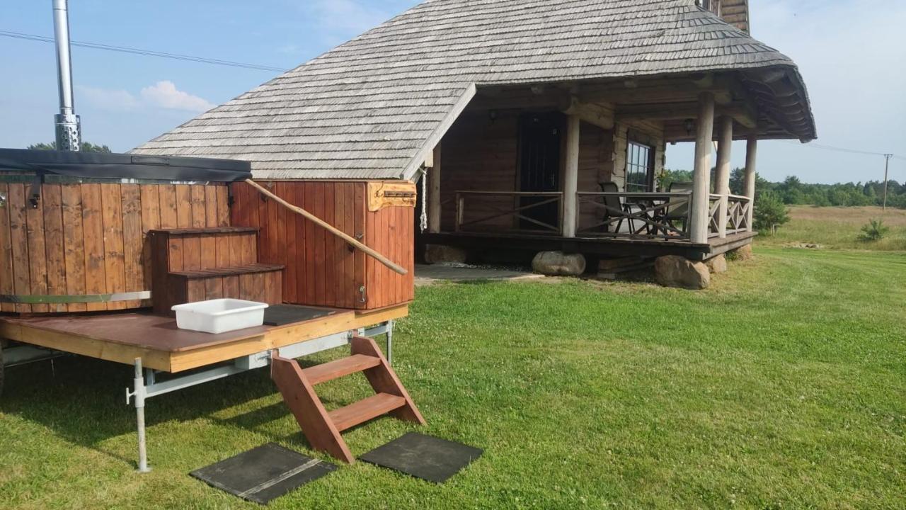 Lacu Namins/Bear House Liepāja Exterior foto